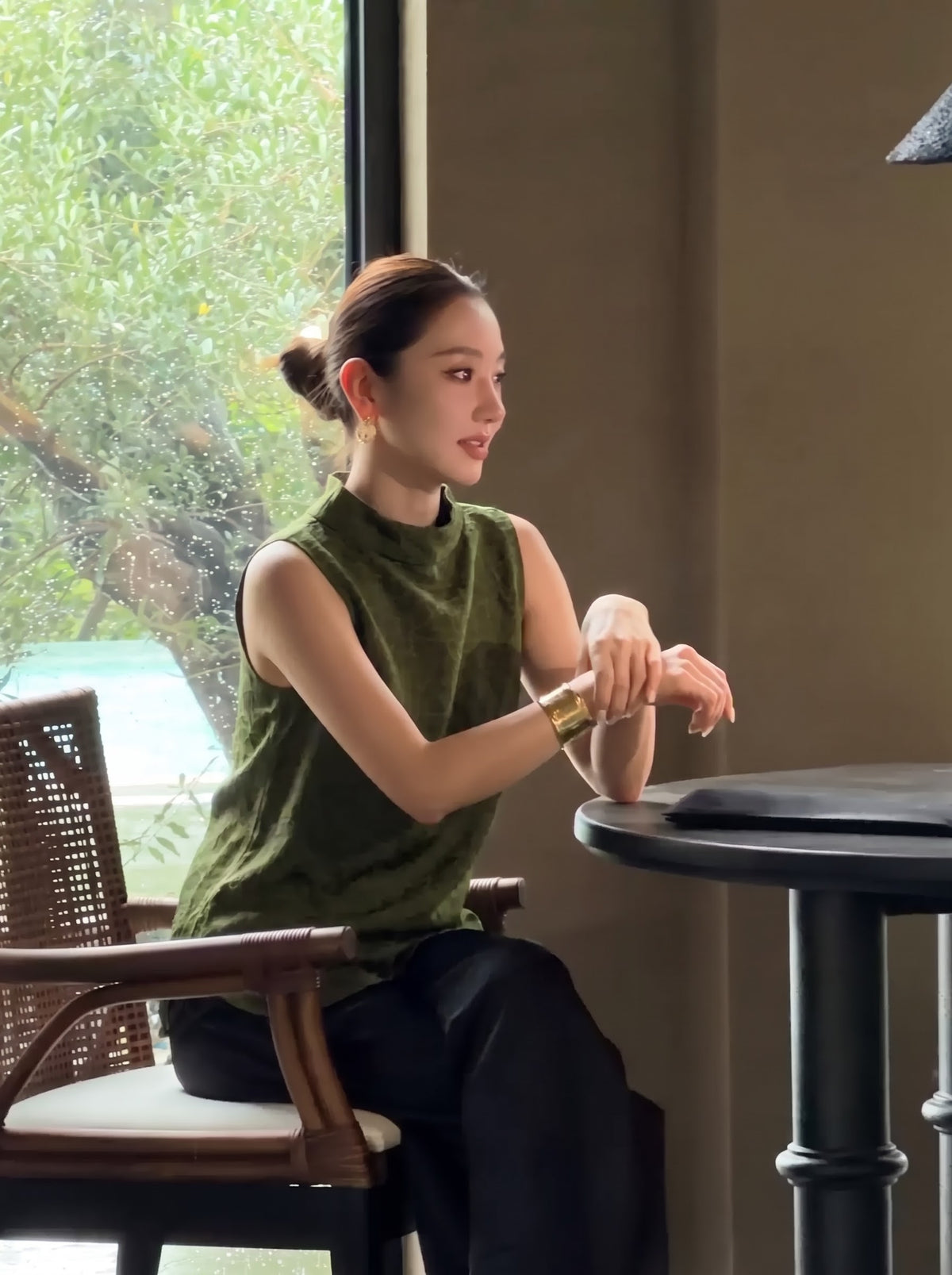 HVS011-ÁO SÁT NÁCH CỔ ĐỔ LỤC QUY VÂN
